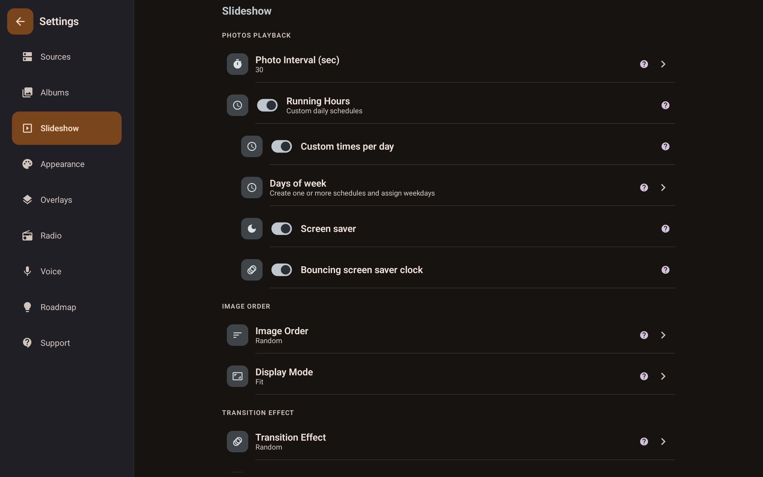 Slideshow settings showing photo interval, order, transitions, and screen saver options